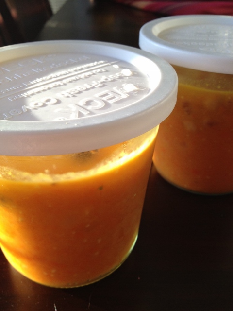 Carrot soup in Weck canning jars.