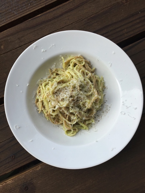 Broccoli pesto pasta 