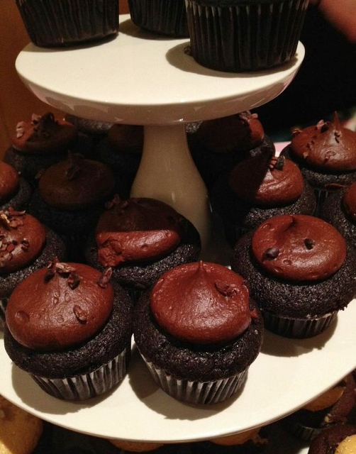 Vegan chocolate cupcakes