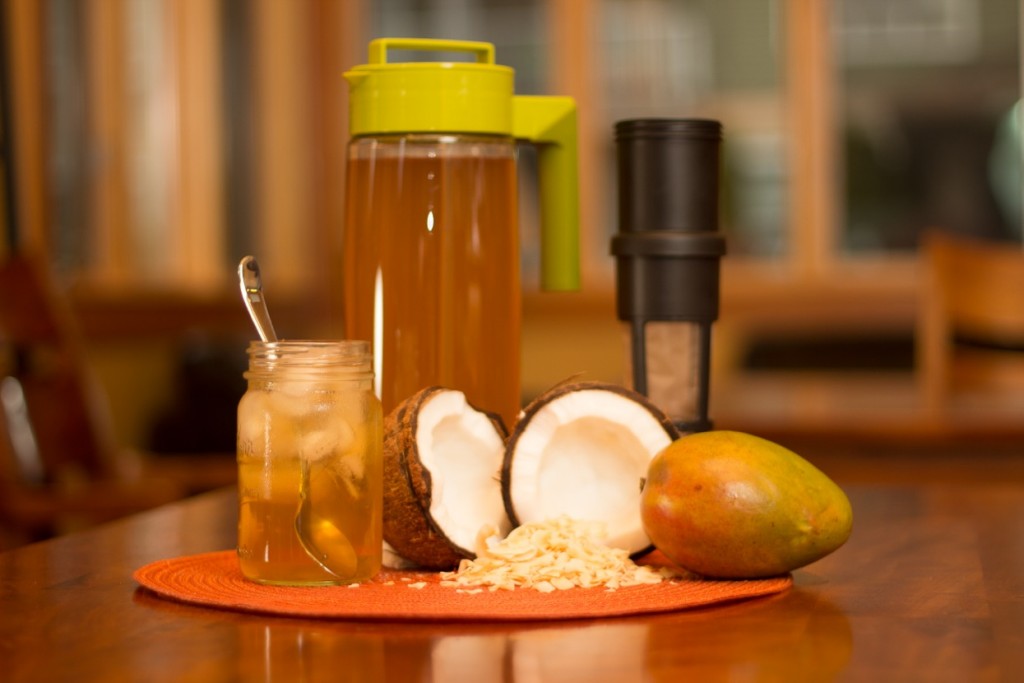 Coconut Mango Iced Tea