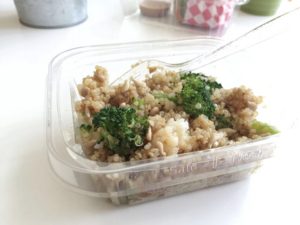 Teriyaki quinoa salad at Jujubeet