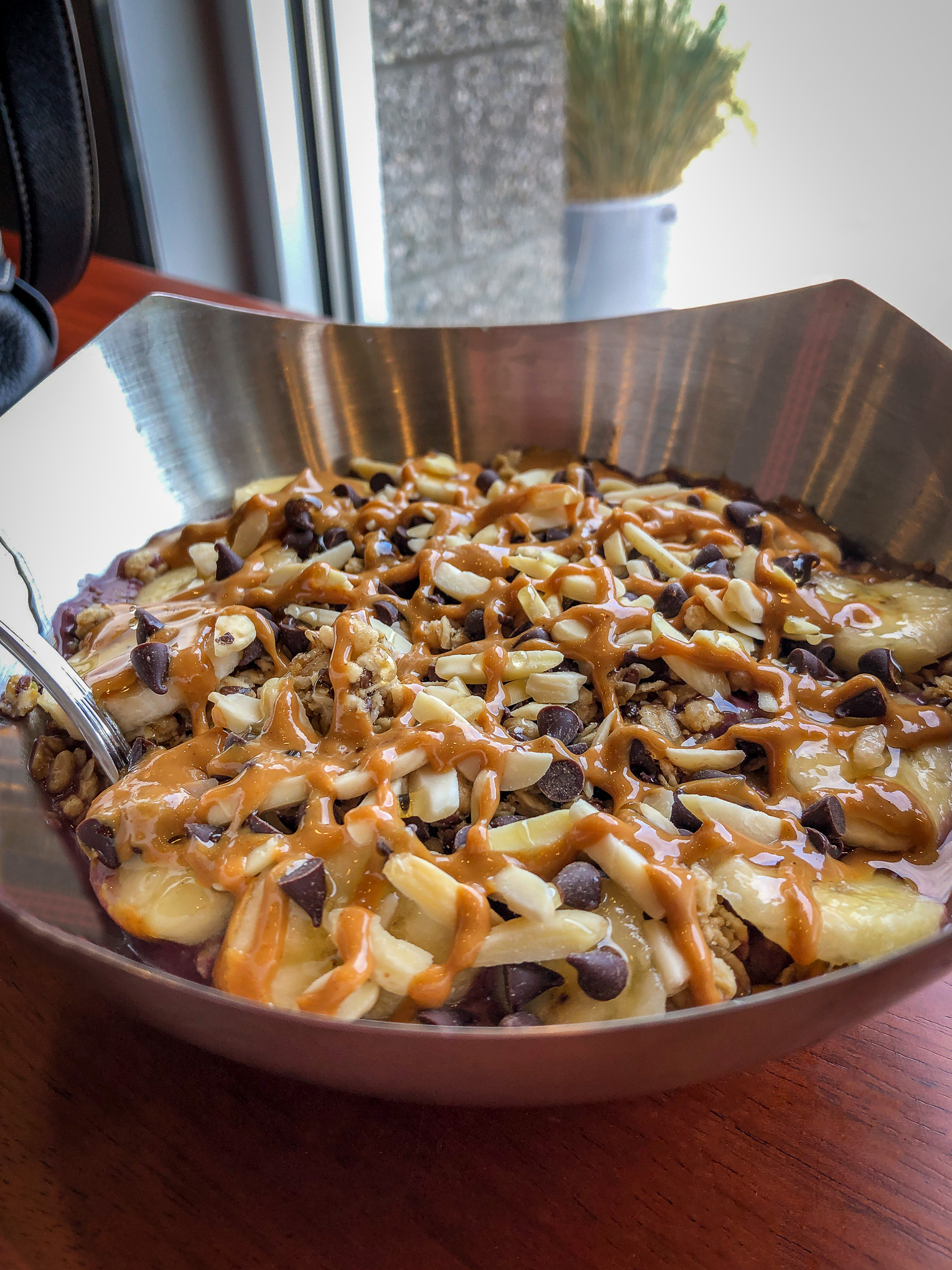 Smoothie bowl in metal bowl