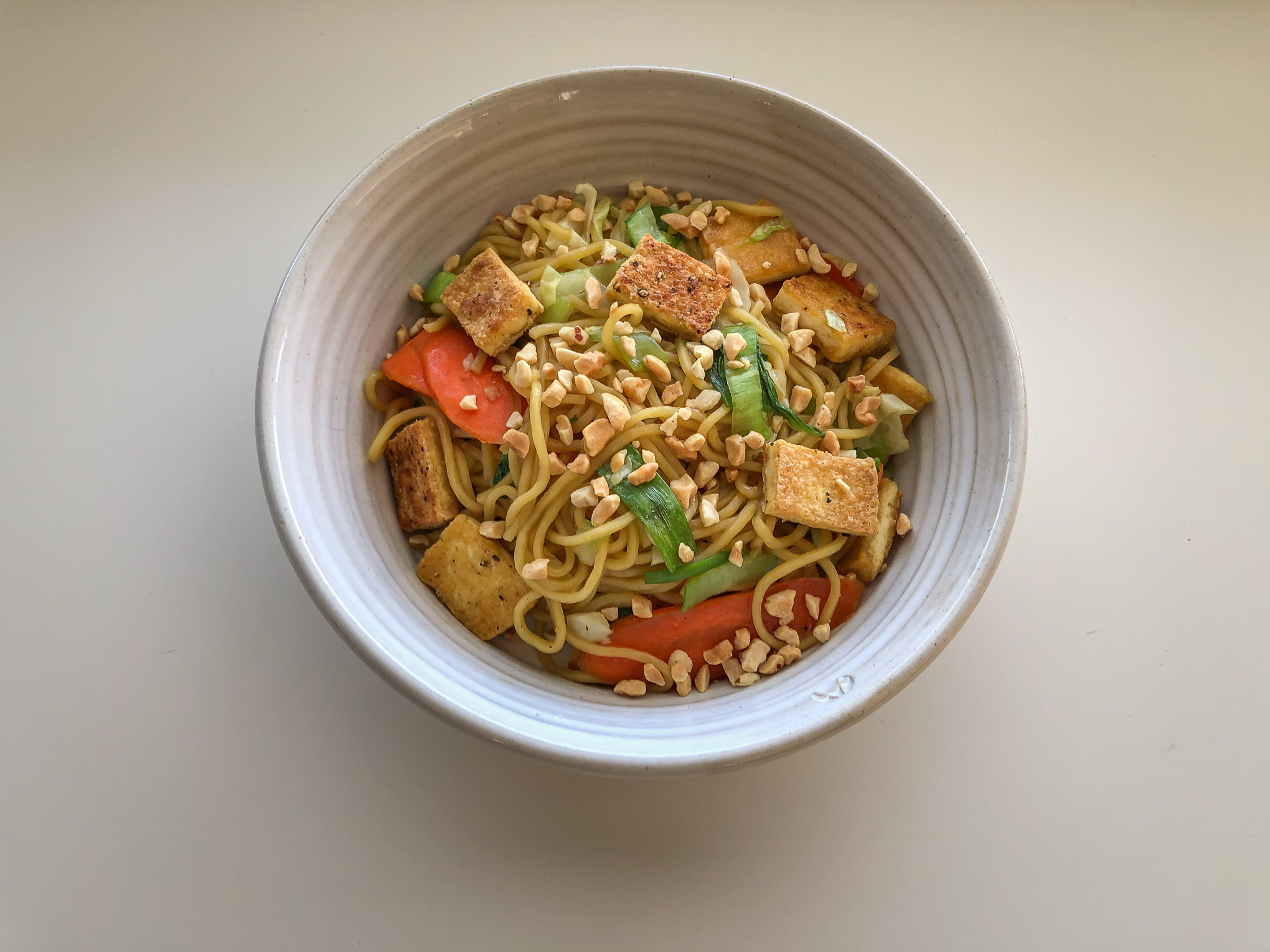 Bowl of yakisoba noodles and veggies