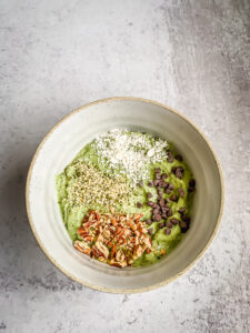 Smoothie bowl with toppings