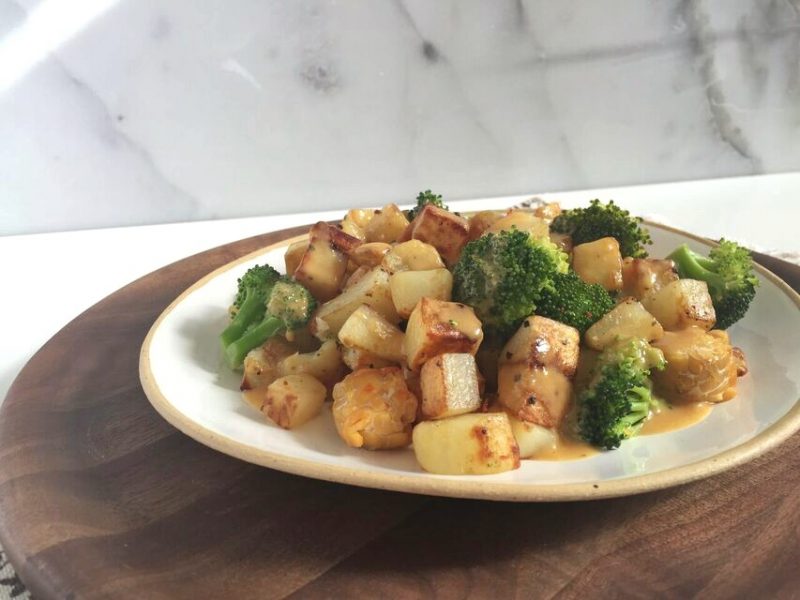 Tempeh Broccoli Skillet with Cheesy Ale Sauce Veg Girl RD